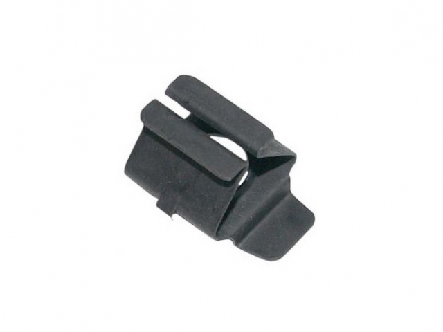 Dash Panel Clip 1694451M1