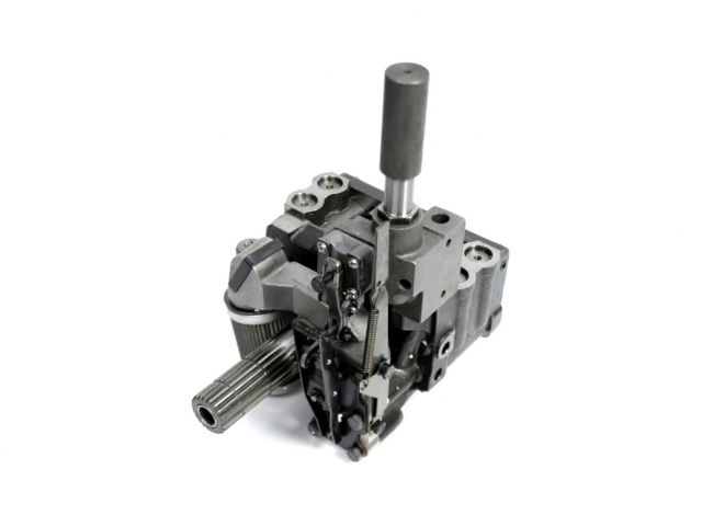 HYDRAULIC PUMP 1870995M92