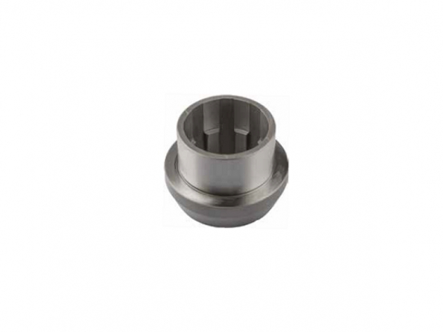 SPLINED BUSHING 9508580